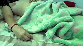 Lindo Cuerpo De Jovencita 18 Años Vagina Perfecta