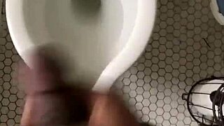 Masturbating To A Good Nut Cumshot