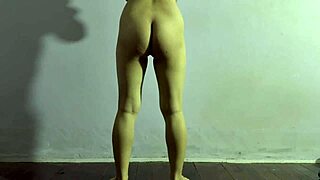 Fine Ass Amateur Girl Does Workout At Home