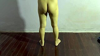 Fine Ass Amateur Girl Does Workout At Home