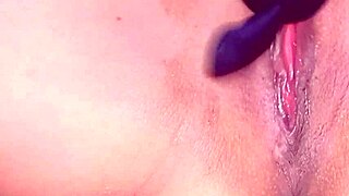 Bluee boldly squirts in masturbation