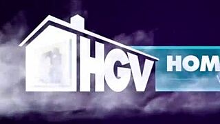 Scarlett taylor shares big dick with girlfriend