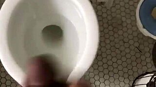 Masturbating To A Good Nut Cumshot