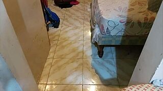 i caught this 18yo girl on her knees