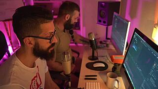 Una Dia en la Vida de un Productor Porno -Hoy con Jaxrton Wheeler Clases de BDSM y Dominacion