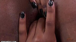 narrative: daizy cooper's horny cum moment