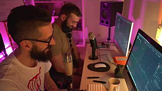 Una Dia en la Vida de un Productor Porno -Hoy con Jaxrton Wheeler Clases de BDSM y Dominacion