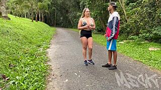 Latina MILF begs for anal quickie in park homemade video.