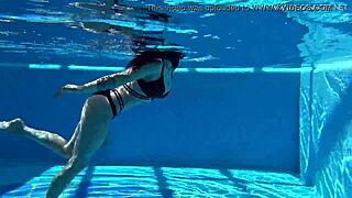 Sheril Blossom Hot Russian Underwater Bikini Tease