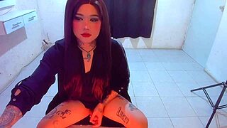 Kimberlypolizzi Delivers Intense Crossdressing Stream Update