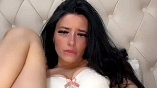 I Can't Believe How Horny This British Slut Girlfriend Makes Me Feel in Her Cute Solo Webcam Show