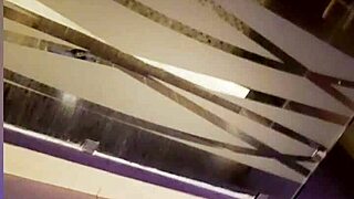 mexican redhead babe washes ass in bath 😘