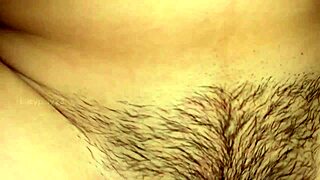 Lesbianas Feel Intense Desire Follando Delicioso as They Possess Each Other Passionately