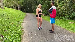 Latina MILF begs for anal quickie in park homemade video.