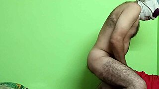 mature housewife hints at sucking anus with her juicy ass