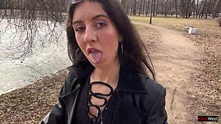 Schreib Mir Per Whatsapp für Sexy Amateur Dates