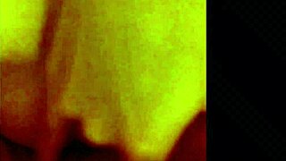 You wanna fuck this amateur asian girlfriend just for fun?