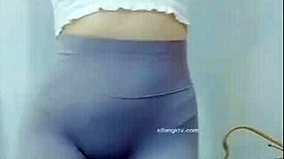 hey, check out this asian girl doing her dance moves