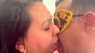 corno chamou o amigo pra arrombar meu cuzinho na nossa cama as wife took hardcore interracial anal orgasm