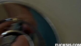 Hot Petite Teen Angel Gostosa Gives Blowjob and Hardcore Pov Sex to Oliver Faze