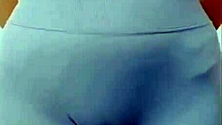 hey, check out this asian girl doing her dance moves