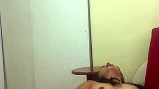 i feel so sensual dancing and touching my wet latina pussy