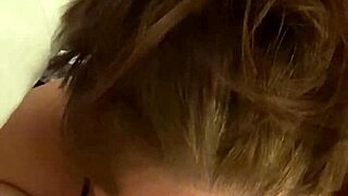 sexy milf gives blowjob