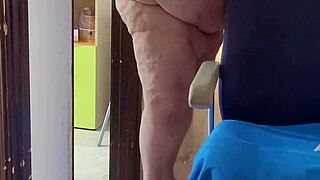 Hey, check out Coolmarina Meona finding this wild new tool for some intense hardcore action!