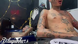 Intense Anal Fingering and Squirting Without Boyfriend Knowing