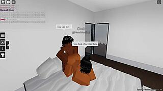 Черный парень 19 лет трахается с голодной хуем шлюхой в жаркой сессии