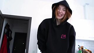 hey that red-haired beauty nailed those mind-blowing blowjob positions at home