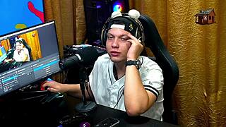 Novinha luuh barbosa evaluates ruan's cock and strips during outdoor public podcast interview