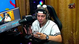 Novinha luuh barbosa evaluates ruan's cock and strips during outdoor public podcast interview