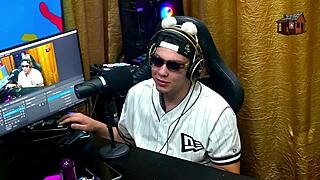 Novinha luuh barbosa evaluates ruan's cock and strips during outdoor public podcast interview