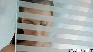 ohh i just gotta rub this itching twat solo with my fingers till its all wet...