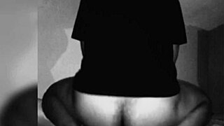 This spy cam caught kinantot si kumare in doggystyle with creampie action