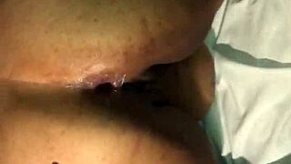 Wow, check out this fat bbw with huge bubble butt using buttplug for gaping asshole anal play!