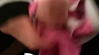 TRANSGIRL FUCKS FLESHLIGHT full video!