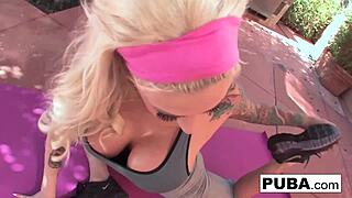 hottie vyxen trains personally with her fitness coach