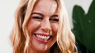 Tommy Pistol and Summer Vixen in hairy blondie masseuse rubbing wet pussy on client action!