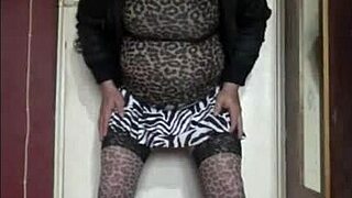 hey mark that shy bisexual crossdresser in heels and stockings homemade fun 😘