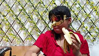 Neighbor Seeks Salt But Delivers Chocolate Blowjob And Homemade European Cum