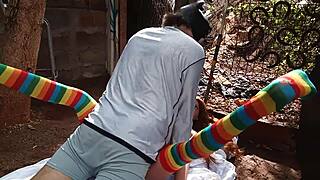 Hej punca, hočeš to seks igračo v pičko poskusit z mano