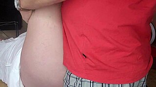 Foster Stepmom Wanted Cum in Her Shaved Pussy During Homemade Creampie with Brunette Babe