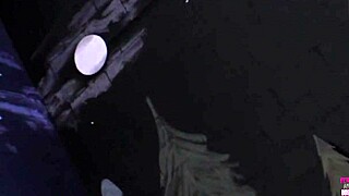 i'm a hot blonde girl with small tits giving fast handjob and riding reverse