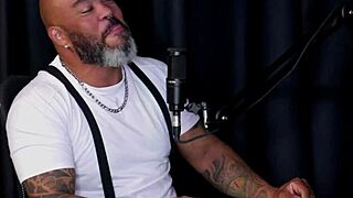 safada faz uma dan�a sensual ap�s falar que n�o faz sexo anal gosta das preliminares adora chupar transou em trilha e seus fetiches - sweet karolzinha watch on sheer red