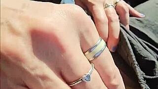 Driftwood and barefoot kontessa enjoy a relaxing day at the beach with handjob fun.