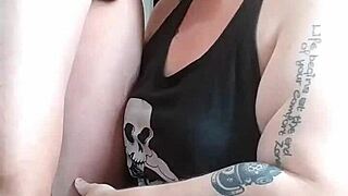 guy chats about sex with grown woman who suggested it