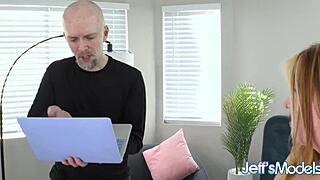 Thick webcam girl miss pink plush gets curvy bbw pussy filled in blowjob creampie