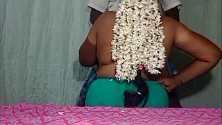 Indian Tamil Hot House Wife Fuck!